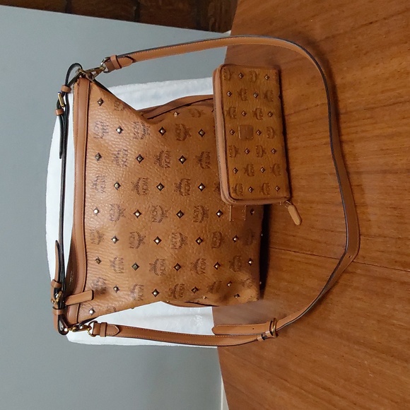 MCM Cognac Hobo Bag with Matching Wallet Iconic Monogram Print - Picture 12 of 12